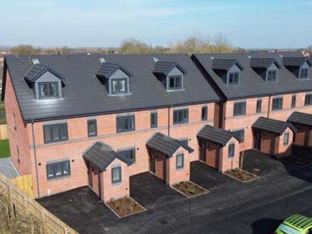 House for sale in Leigh Farm, Chorley