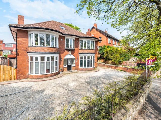 Apartment for rent in Gledhow Park, Leeds