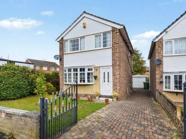 House for sale in West Yorkshire
