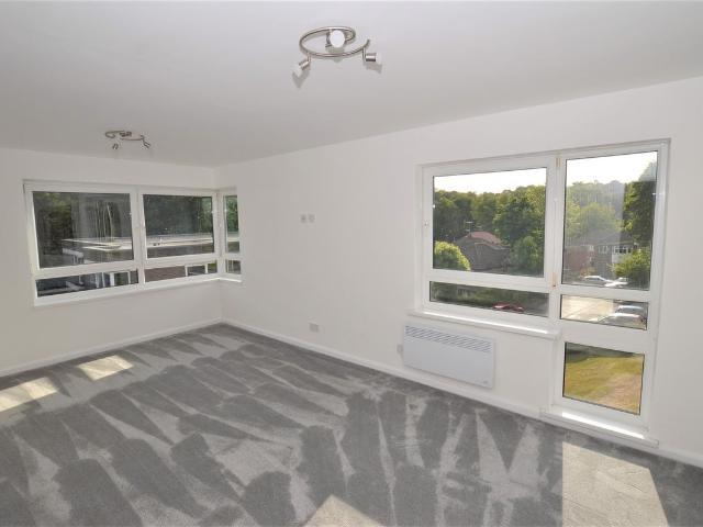 Apartment for rent in Gledhow Park, Leeds