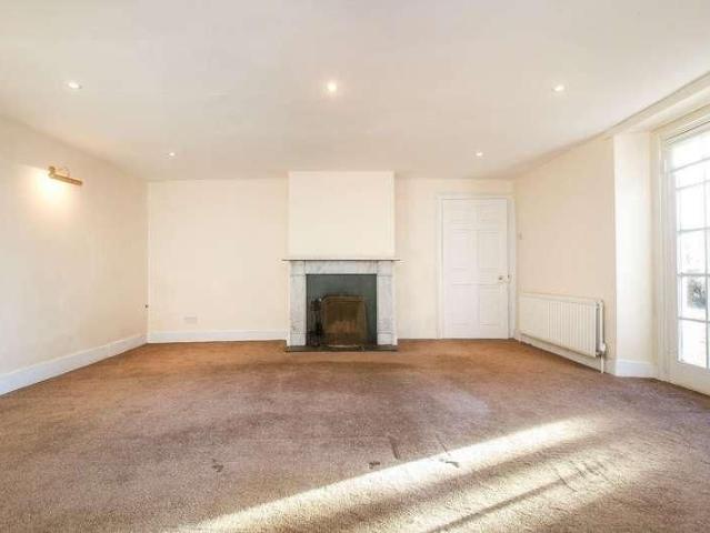 House for rent in Newton Park Farm, Mitford