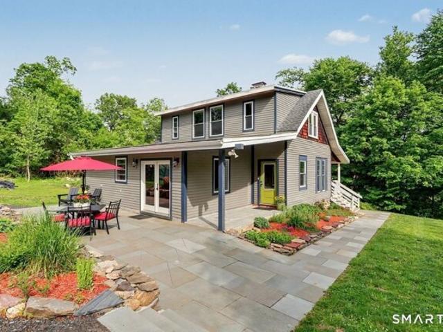 House for sale in Woodbridge, Connecticut