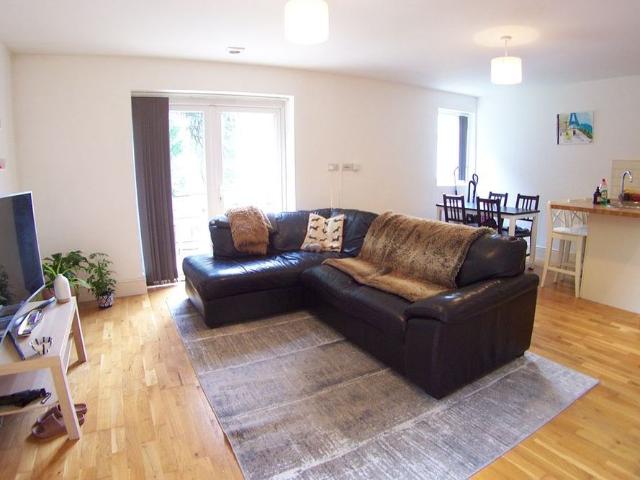 Apartment for rent in Chapeltown, West Yorkshire
