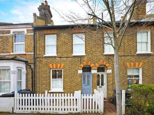 House for rent in London Borough of Merton, Merton Park