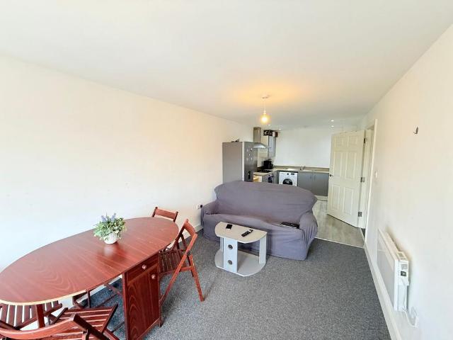Apartment for rent in Yeovil, Somerset