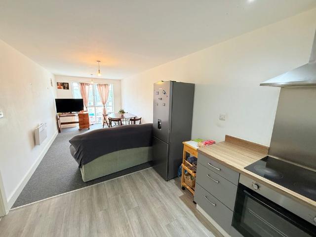 Apartment for rent in Barwick, Yeovil