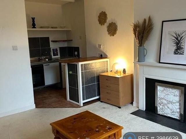 Apartment for rent in Tynecastle, Gorgie