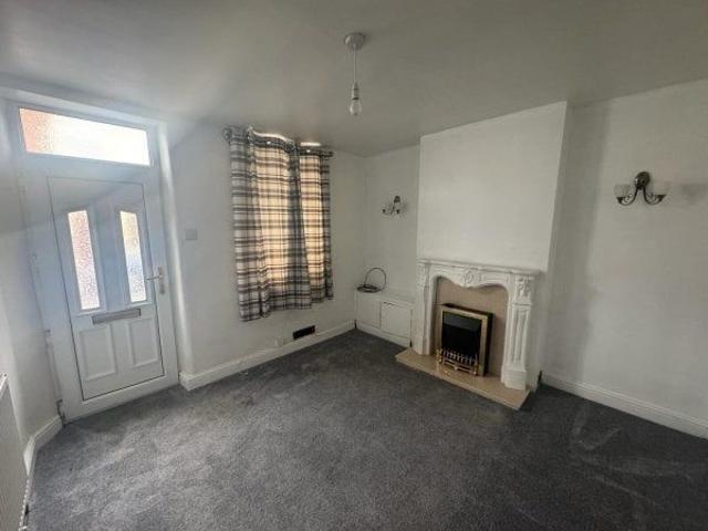 House for rent in Berry Hill, Potters Corner