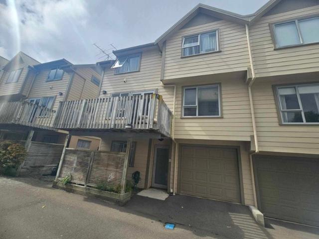 House for rent in Matata, Wellington