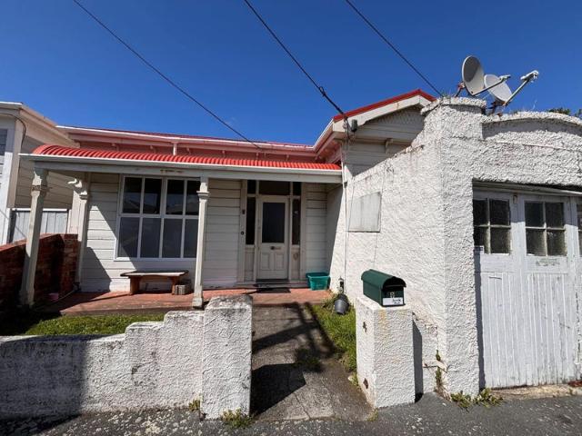 House for rent in Te Ara Hou Flats, Wellington