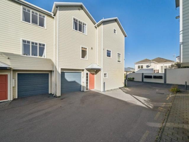 House for rent in Matata, Wellington