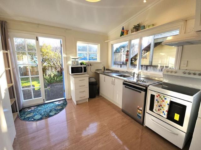 Apartment for rent in Matata, Wellington