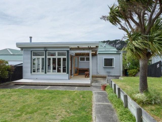 House for rent in Matata, Wellington