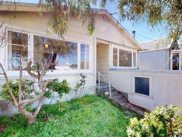 House for rent in Matata, Wellington