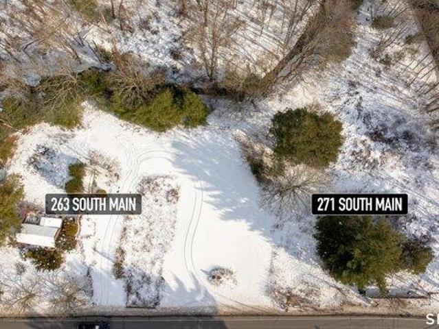 Land for sale in Newtown, Connecticut