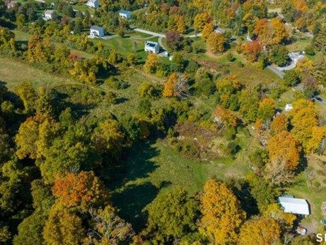 Land for sale in Newtown, Connecticut