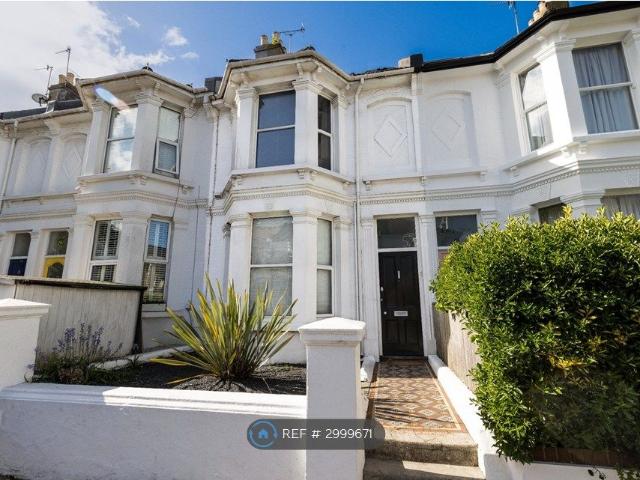 House for rent in Aldrington