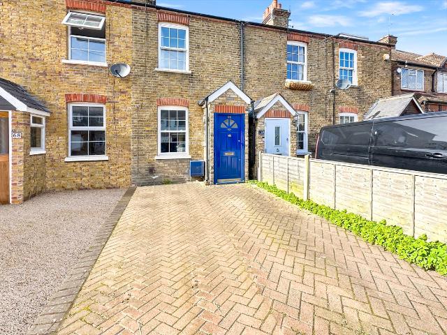 House for rent in New Denham, Denham