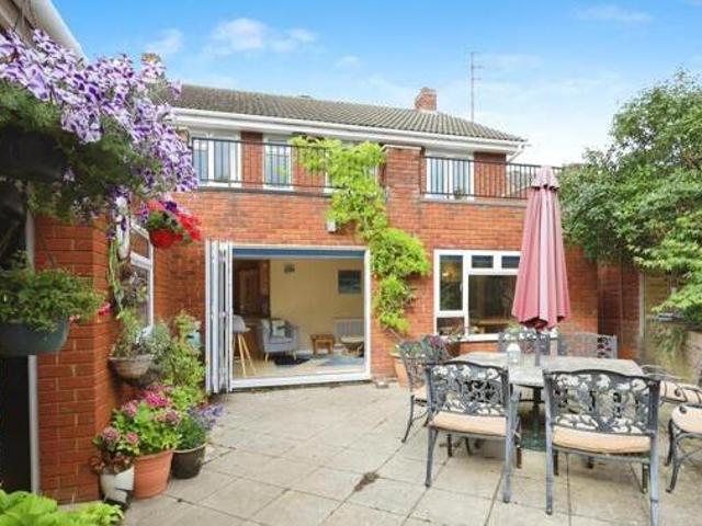 House for sale in Lyons, Greater London