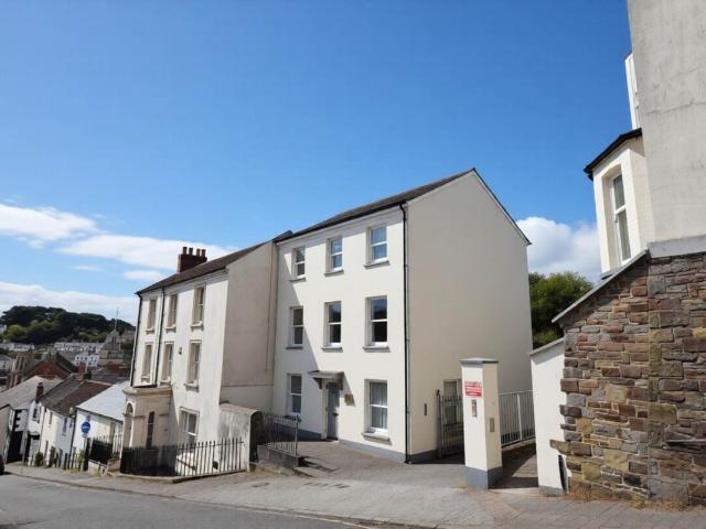 Apartment for rent in Brandis Corner, Devon