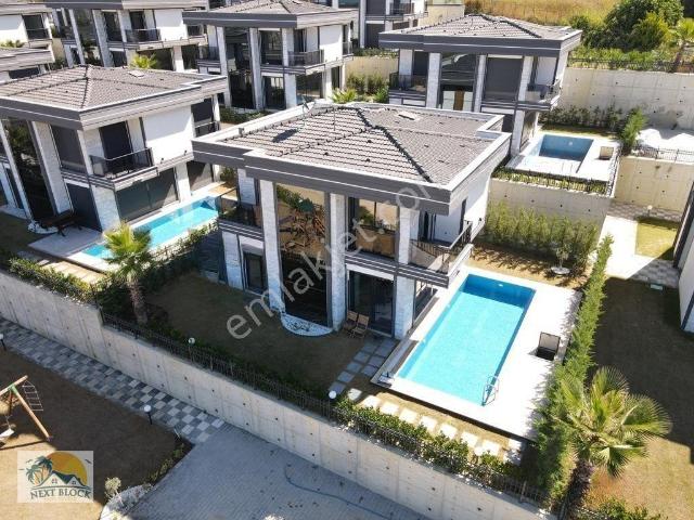 Kuşadasi, Aydin içerisinde satılık Villa