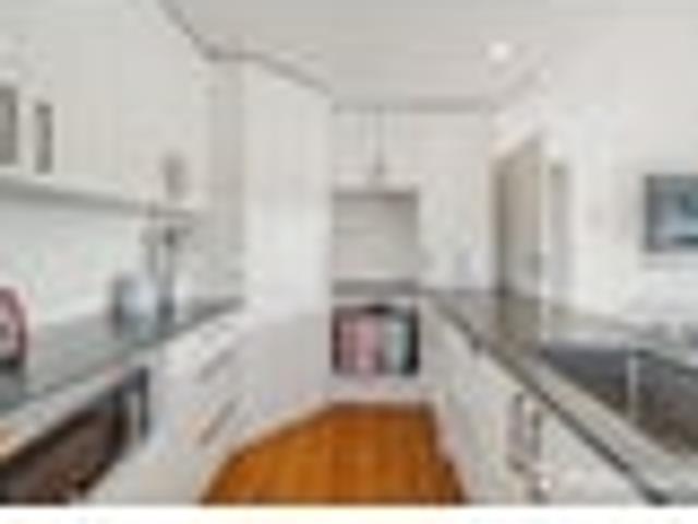 House for sale in Days Bay, Wellington