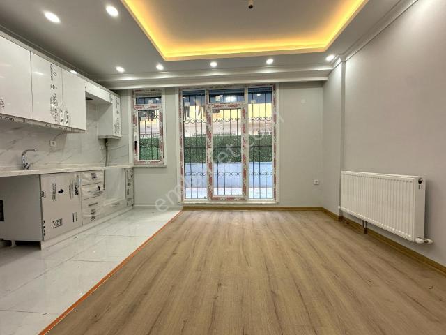 Kartaltepe Mahallesi, Bayrampaşa içerisinde satılık mülk