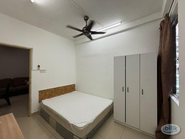 Room for rent in Petaling, Damansara Damai