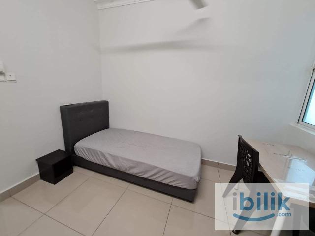Room for rent in Petaling, Damansara Damai