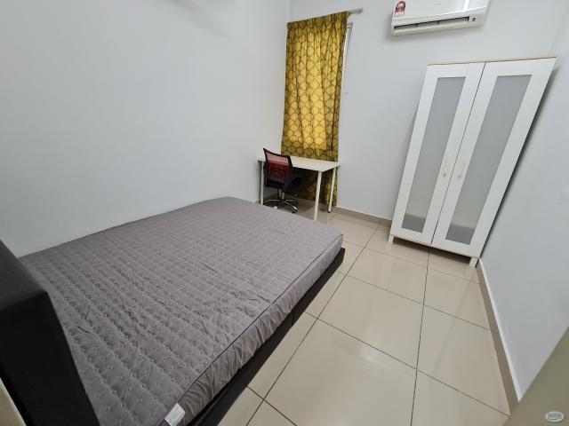 Room for rent in Petaling, Damansara Damai