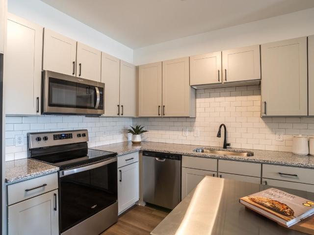 Apartment for rent in Mecklenburg, North Carolina