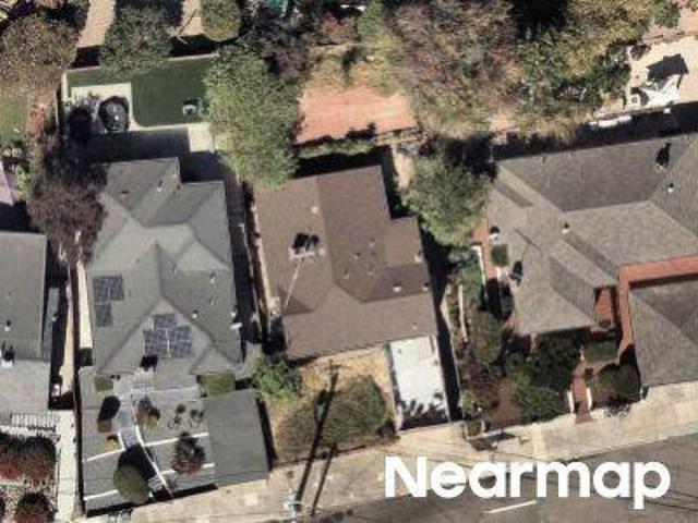 House for sale in Oakland, Alameda County
