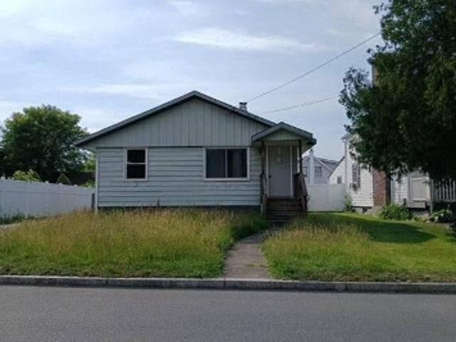 House for sale in Oneida, New York