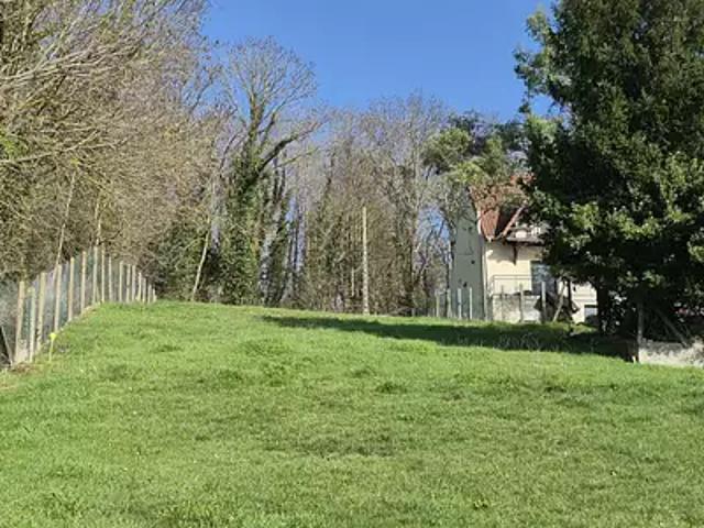 Terrain vente à Mantes-la-Jolie, Nézel