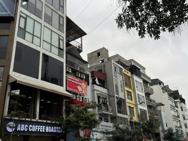 Nhà bán tại Hoàn Kiếm, Hà Nội