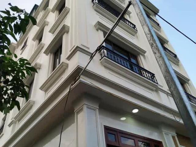 Nhà mặt phố bán tại Hoàn Kiếm, Hà Nội