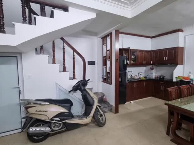 Nhà bán tại Hoàn Kiếm, Hà Nội