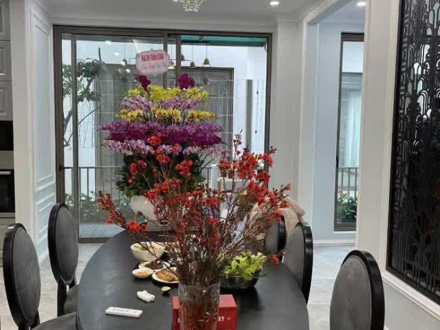Biệt Thự bán tại Hoàn Kiếm, Hà Nội
