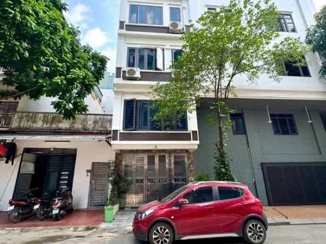 Nhà mặt phố bán tại Hoàn Kiếm, Hà Nội
