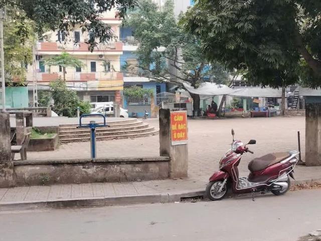 Nhà mặt phố bán tại Hoàn Kiếm, Hà Nội