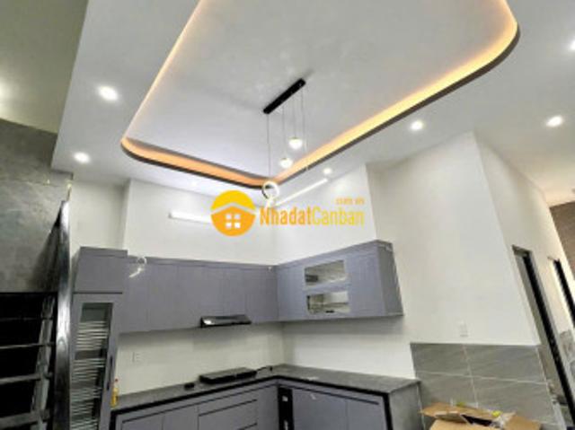 Nhà mặt phố bán