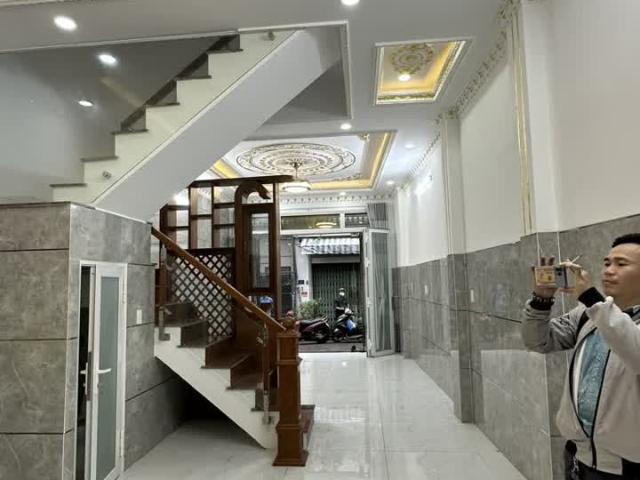 Nhà mặt phố bán tại Khuôn viên UBND Thành phố Hồ Chí Minh, Thành phố Hồ Chí Minh