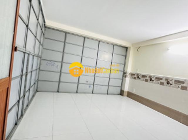 Nhà mặt phố bán