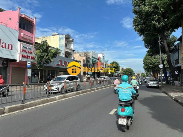 Nhà bán