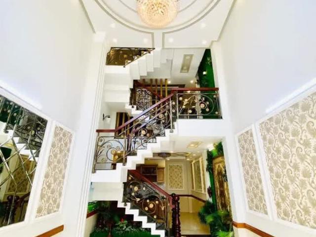 Biệt Thự bán tại Thủ Đức, Hồ Chí Minh