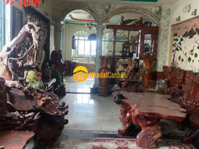 Nhà mặt phố bán