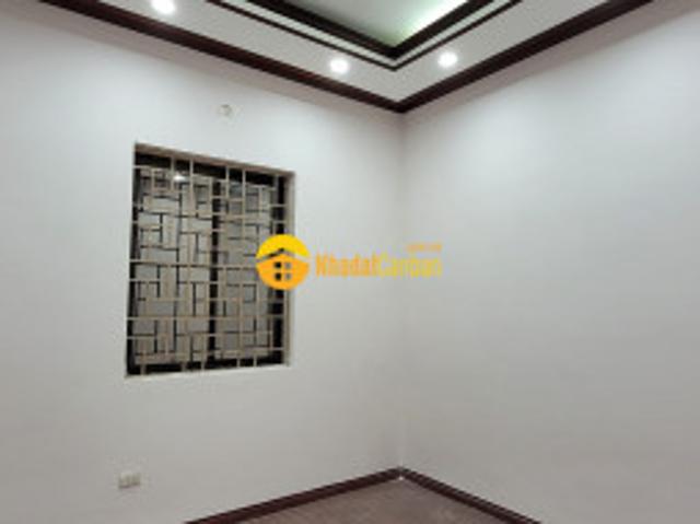 Nhà mặt phố bán