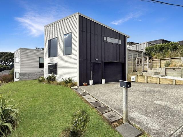 House for rent in Matata, Wellington