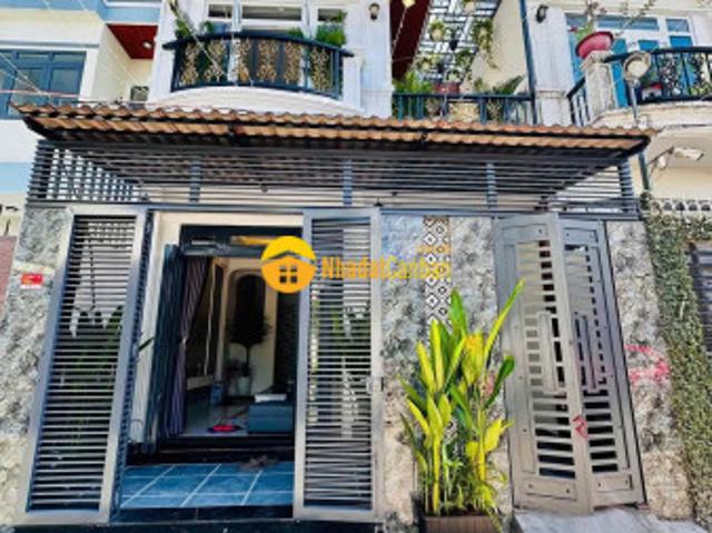 Nhà mặt phố bán