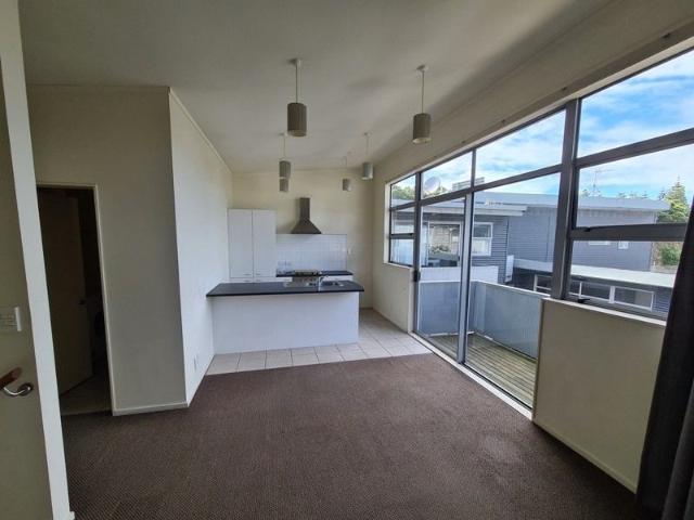 Apartment for rent in Ngauranga, Wellington